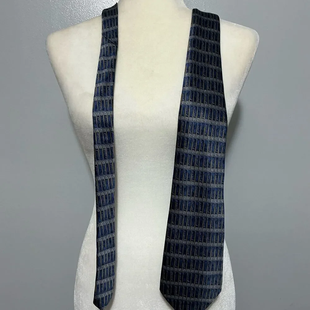 Barrington 100% silk blue and gold geometric design tie